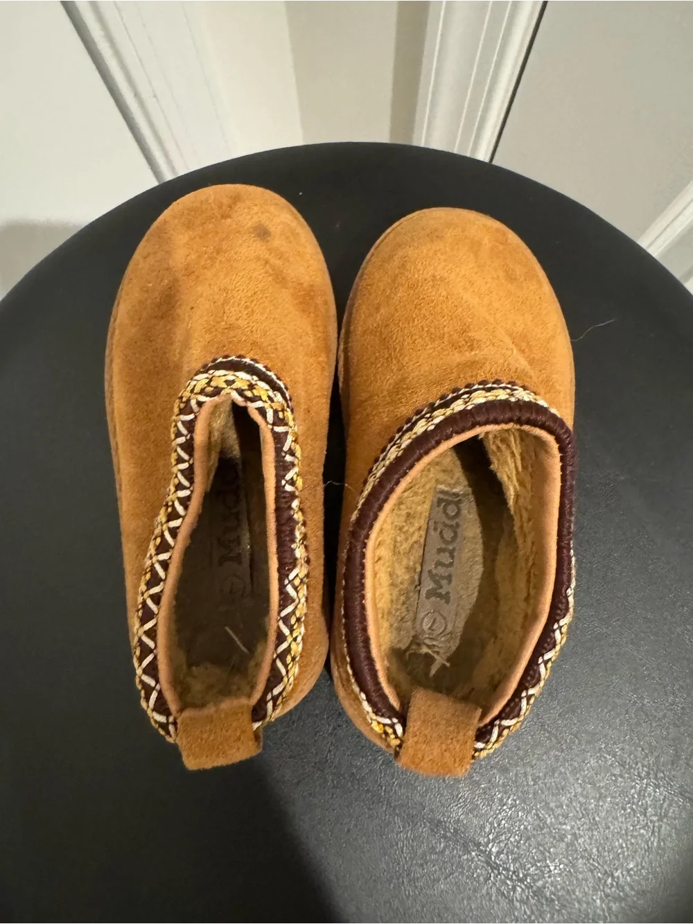 Mudd Kids Cozy Slip-On Shoes in Chestnut Brown size 7 M